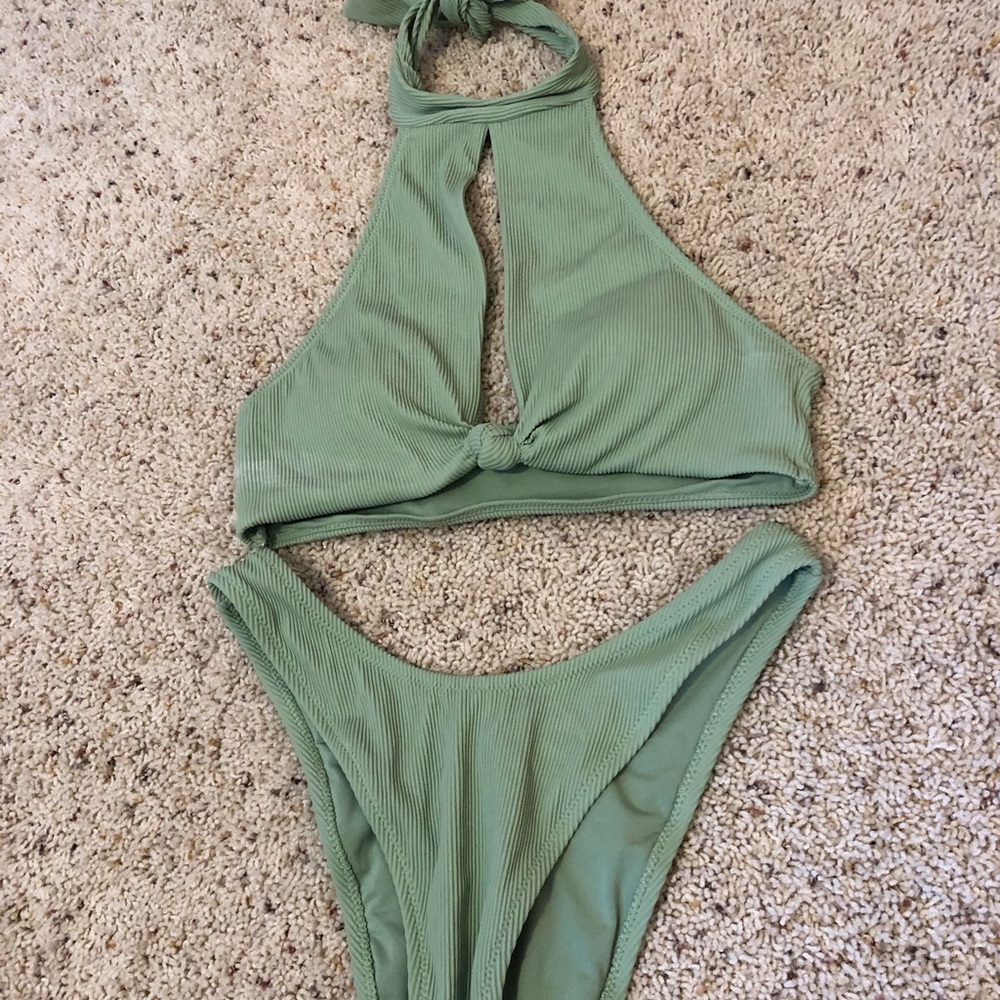 AE swimsuit M size